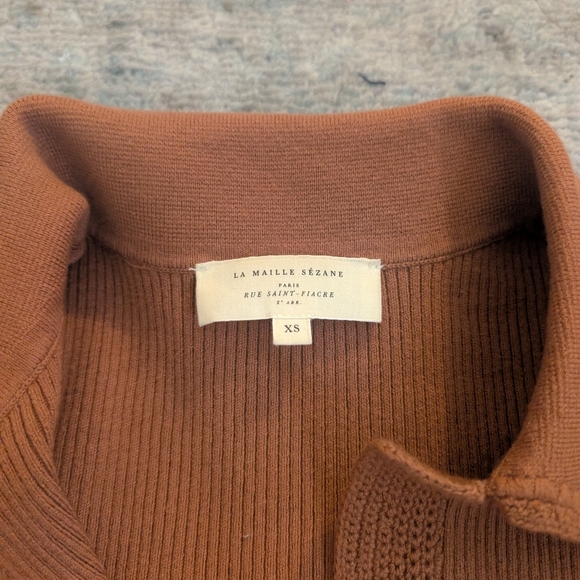 Sezane Eloy Short Sleeve Jumper In Camel - Picture 6 of 13